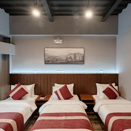 Kekehyu Business Hotel Valencia  Екстер'єр фото