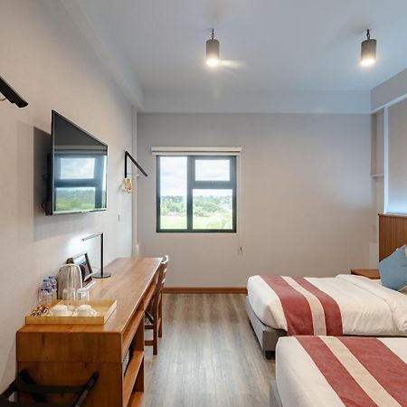 Kekehyu Business Hotel Valencia  Екстер'єр фото