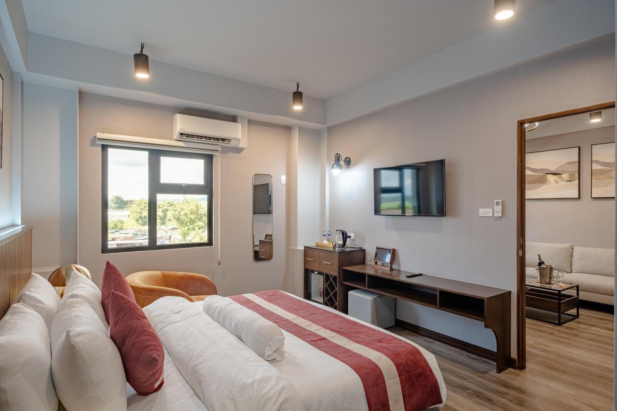 Kekehyu Business Hotel Valencia  Екстер'єр фото