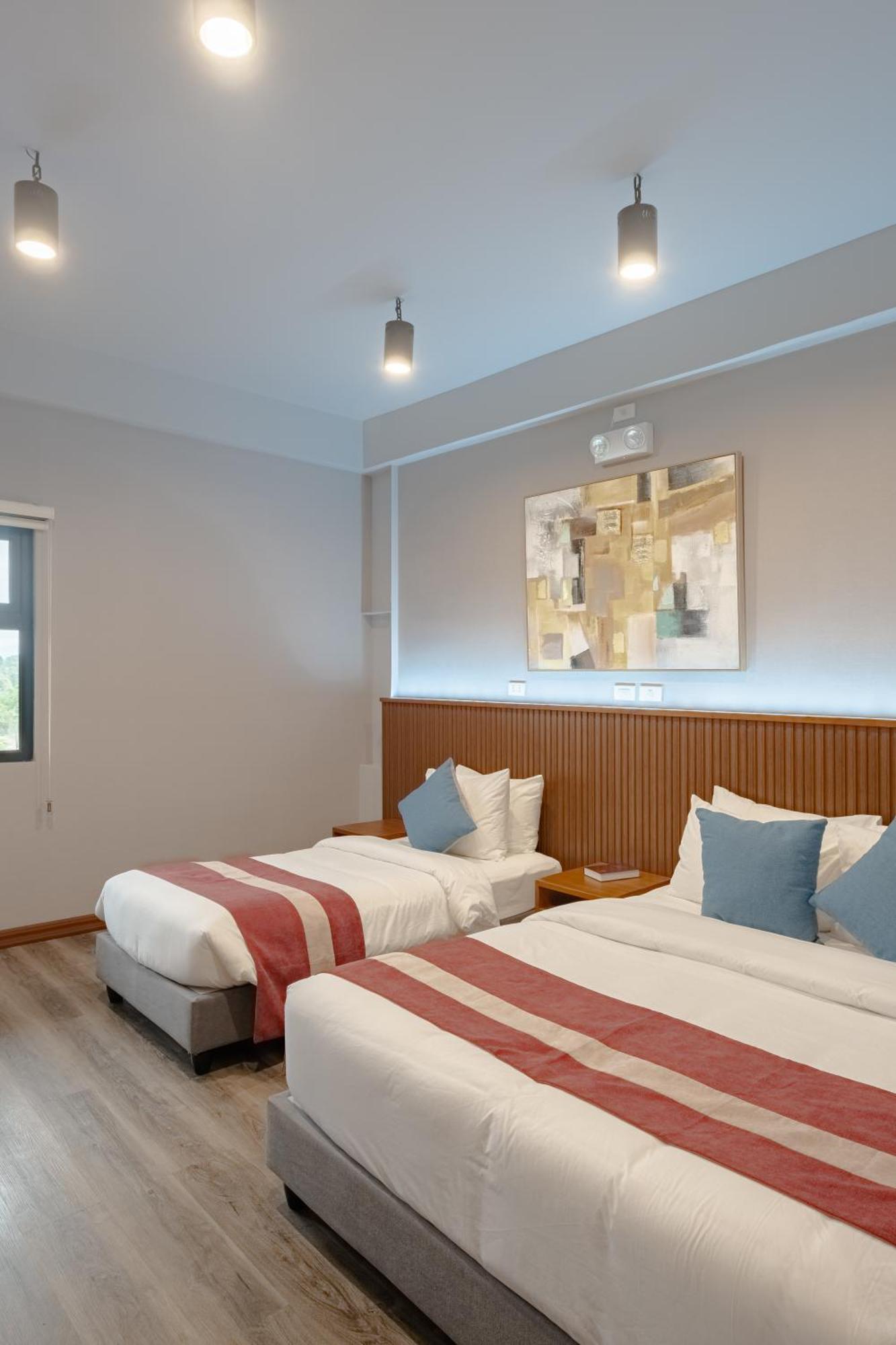 Kekehyu Business Hotel Valencia  Екстер'єр фото
