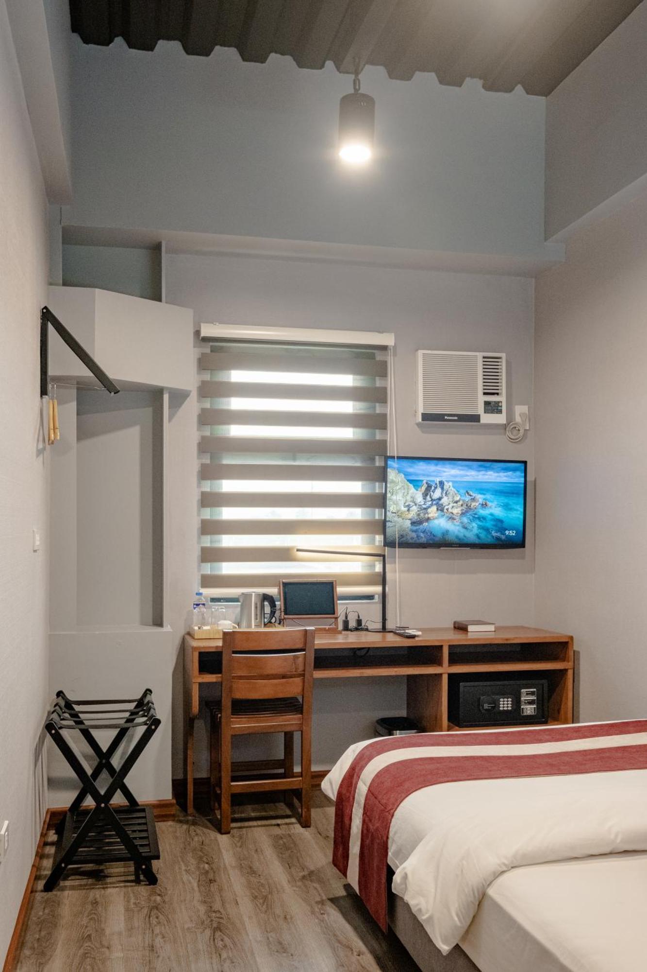 Kekehyu Business Hotel Valencia  Екстер'єр фото