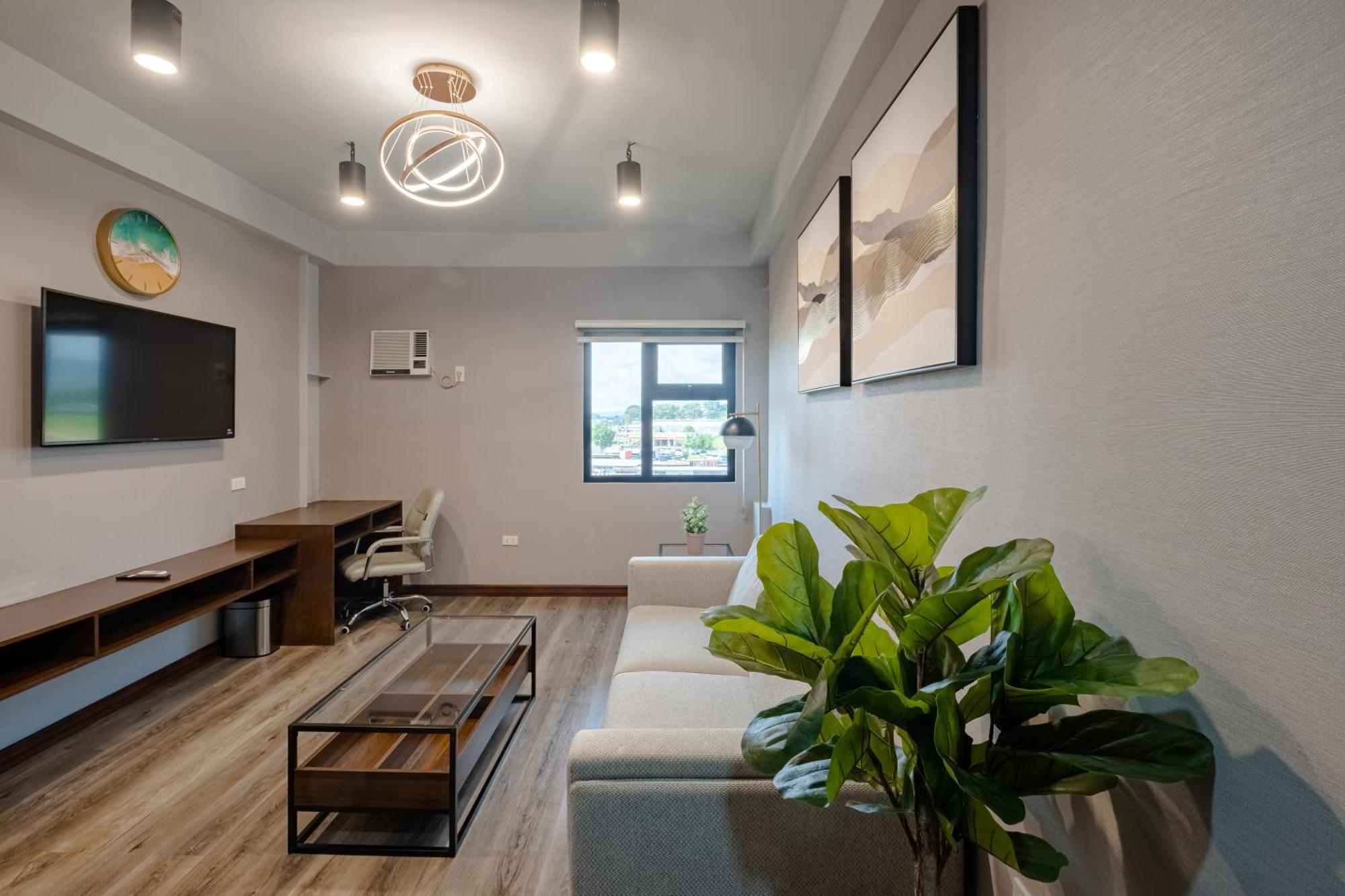 Kekehyu Business Hotel Valencia  Екстер'єр фото